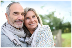 couple-happy-with-their-dentures
